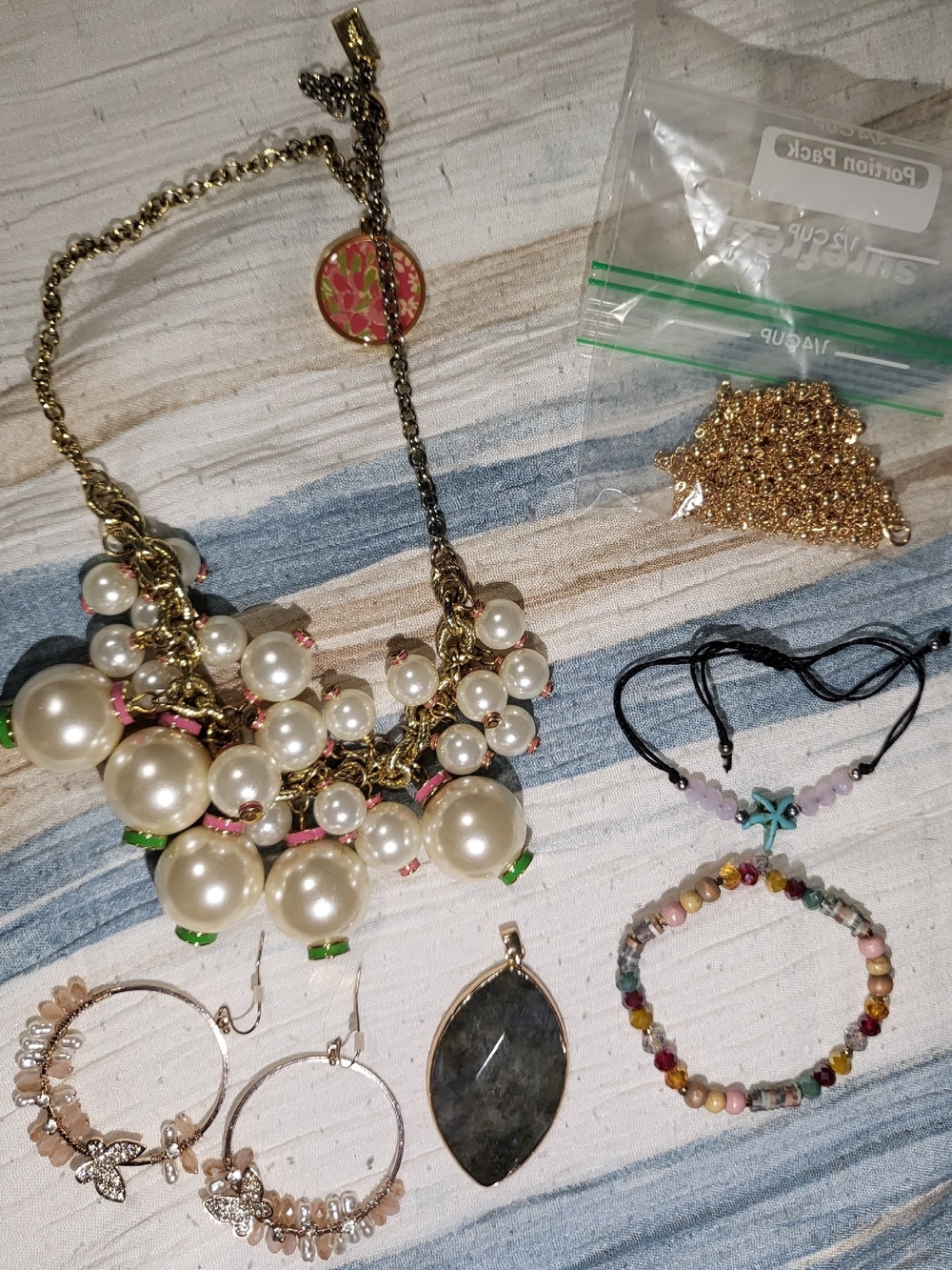 Lot Of Jewelry - Selling All Together